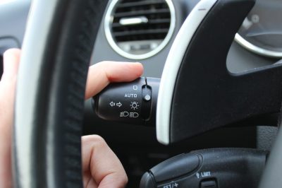 how-to-work-car-turn-signal-1